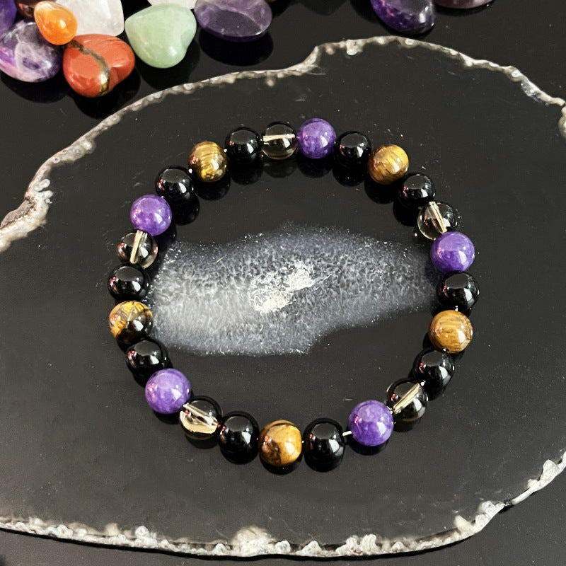 Fashionable Bracelet Featuring Clear Quartz And Amethyst