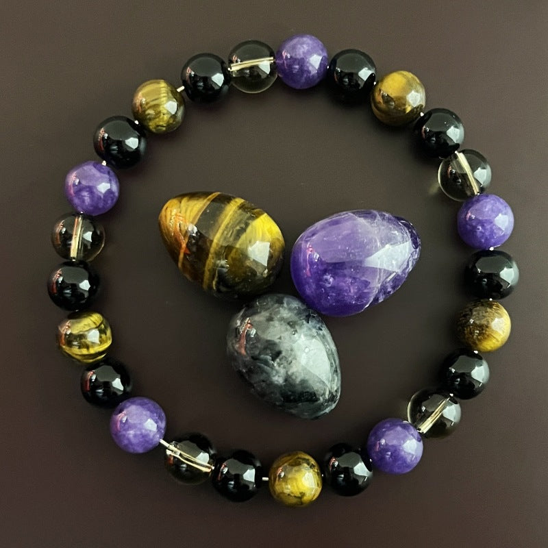 Fashionable Bracelet Featuring Clear Quartz And Amethyst