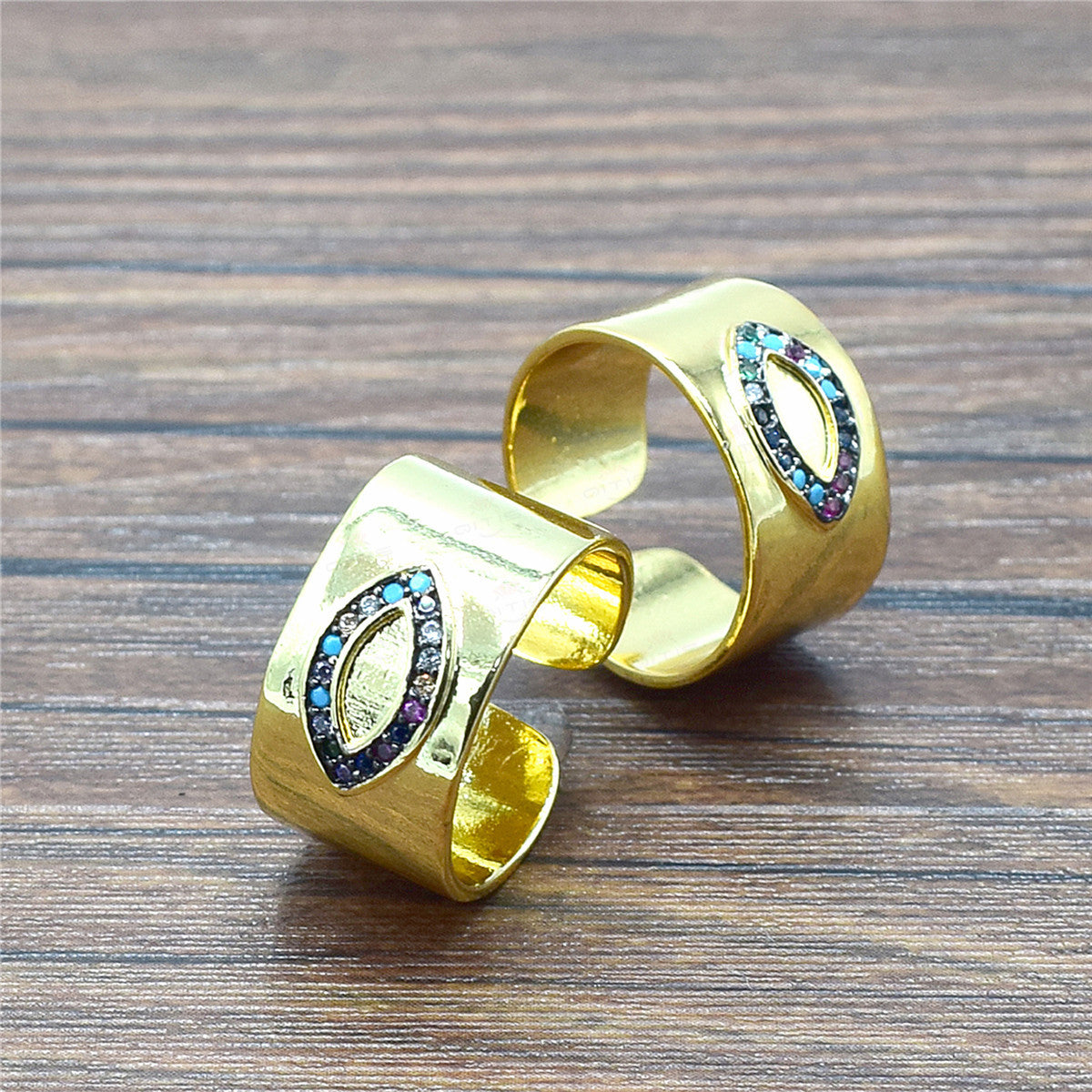 Zircon Ring Copper Micro-inlaid Zircon Ring